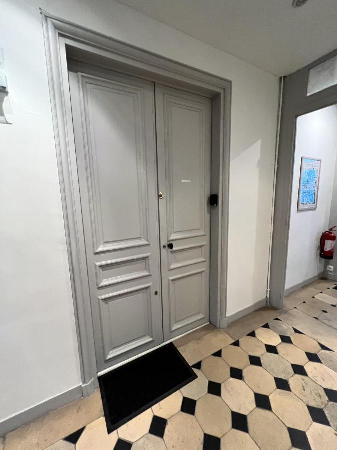 شقة La Marquise - Cosy Flat - Jacuzzi - Senlis سونلي المظهر الخارجي الصورة